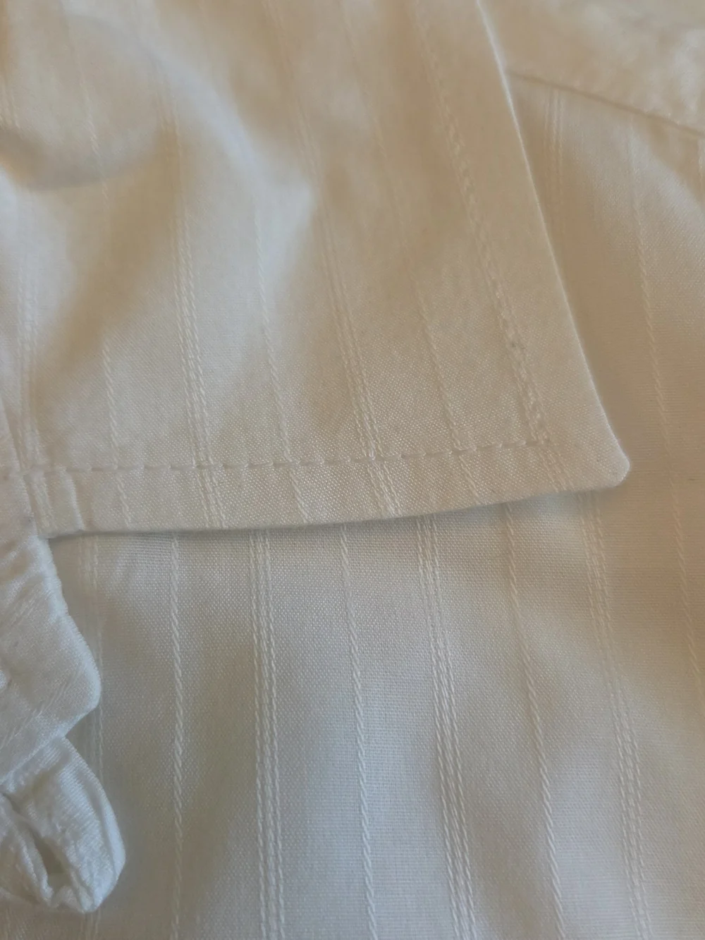GAP Boys Xress Shirt White textured stipes